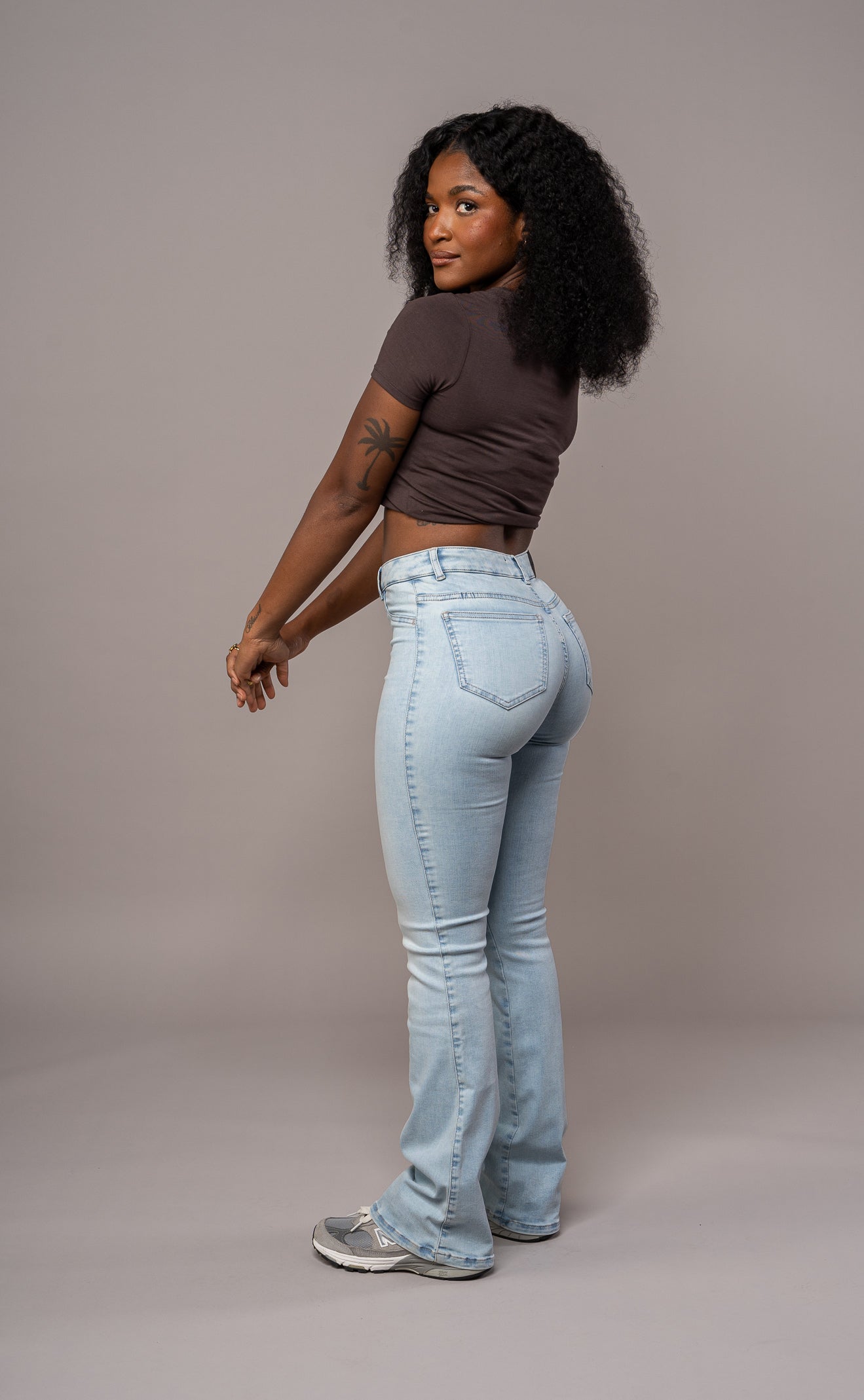 Women's Flared Mid-Rise Skinny Jeans - Vintage Blue