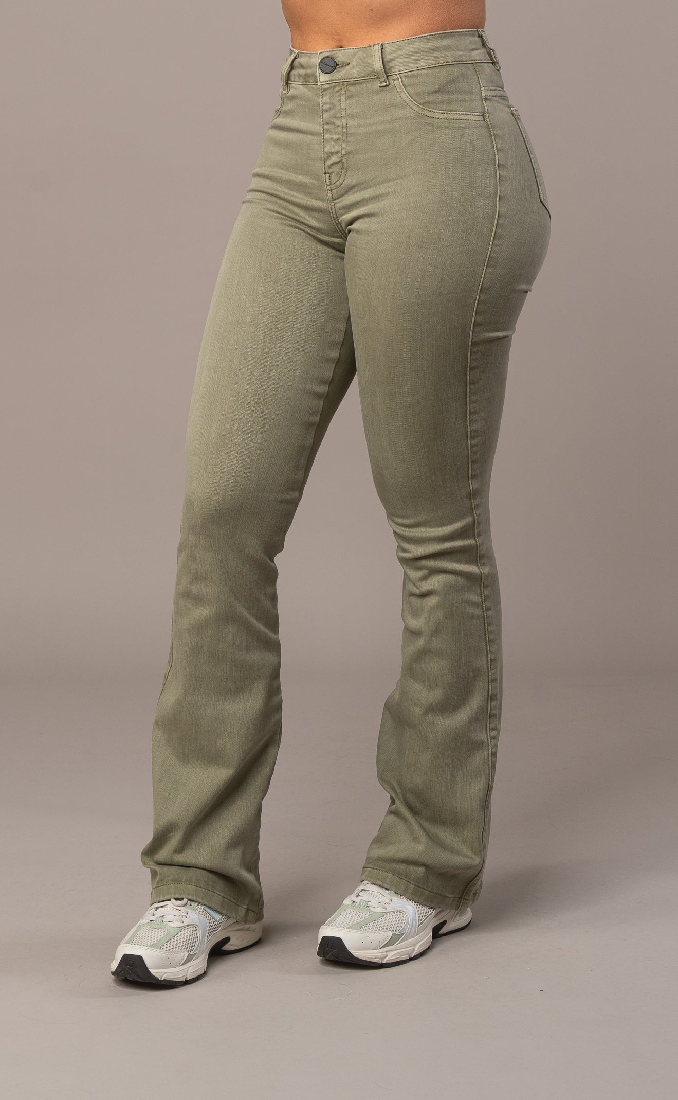 Women's Light Flared Mid-Rise Skinny Jeans - Khaki