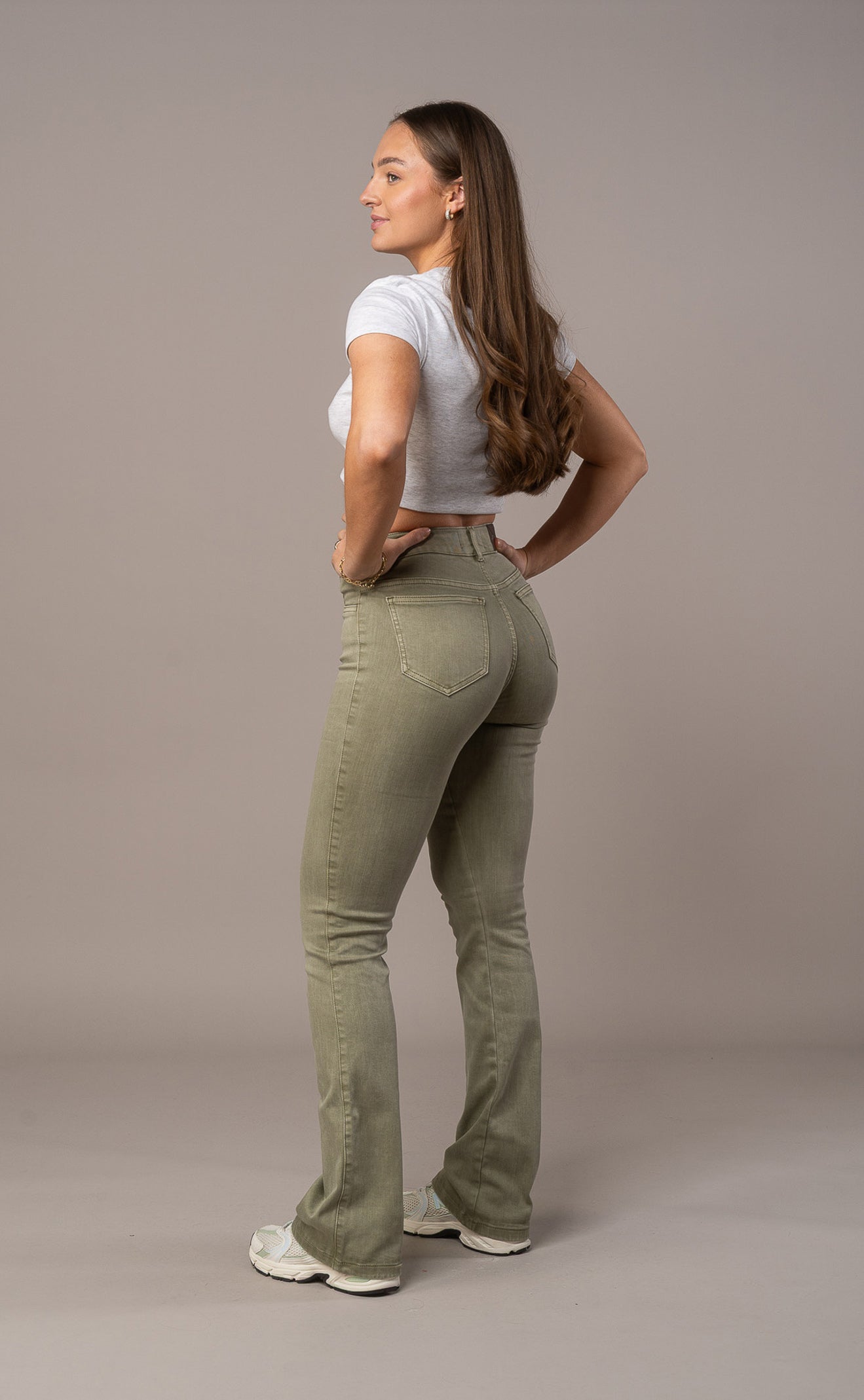 Women's Light Flared Mid-Rise Skinny Jeans - Khaki