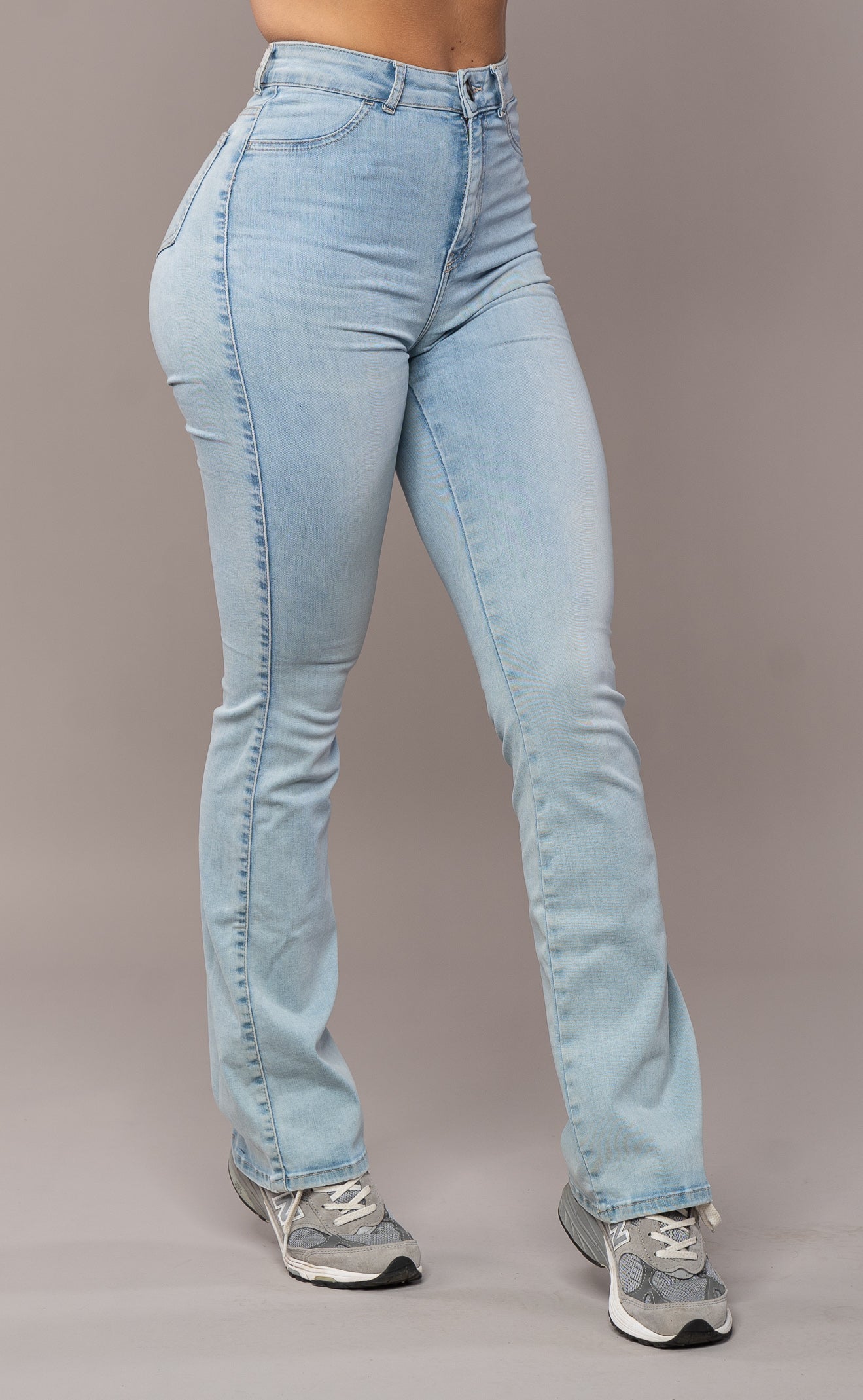 Women's Flared Jeans - Vintage Blue